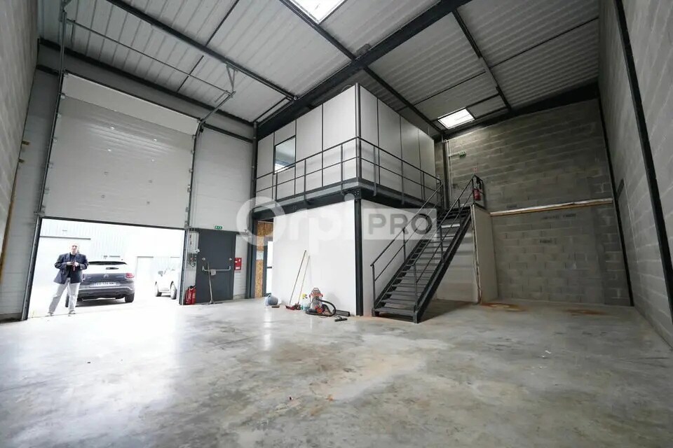 662 Rue Des Jonchères, Genay à louer Photo de l’immeuble– Image 1 sur 6