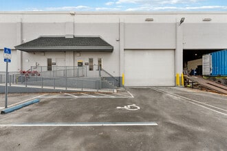 7950-7966 NW 14th St, Miami, FL à louer Photo de l’immeuble– Image 1 sur 10