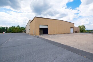 Plus de détails pour 1680 Country Club Rd, Harrisonburg, VA - Local d'activités à louer