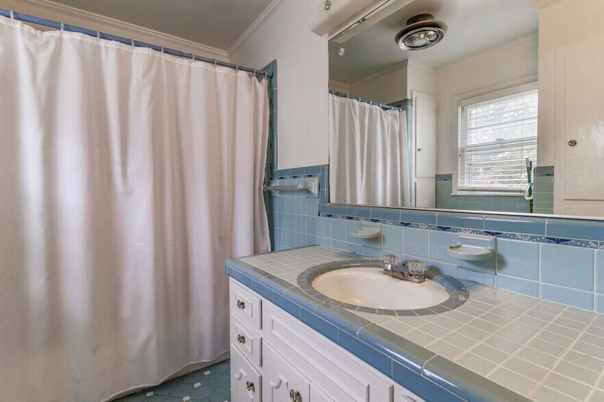 808 Walker St, Columbia, TN à vendre - Photo de l’immeuble – Image 3 sur 8