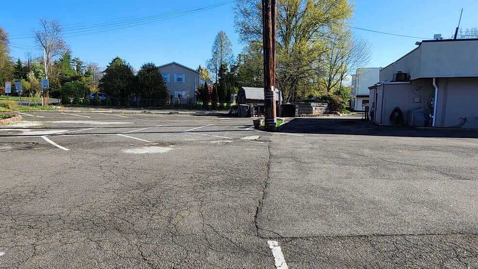 4 Route 303, Tappan, NY à vendre - Photo de l’immeuble – Image 2 sur 5