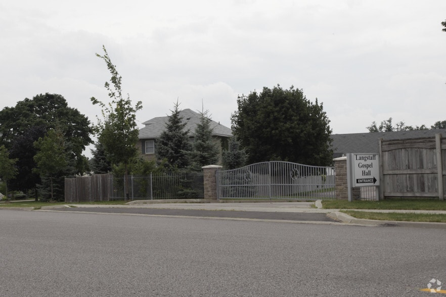 1350 Langstaff Rd, Vaughan, ON à louer - Photo de l’immeuble – Image 2 sur 2