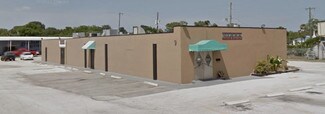 Plus de détails pour 644 King St, Cocoa, FL - Local commercial à vendre