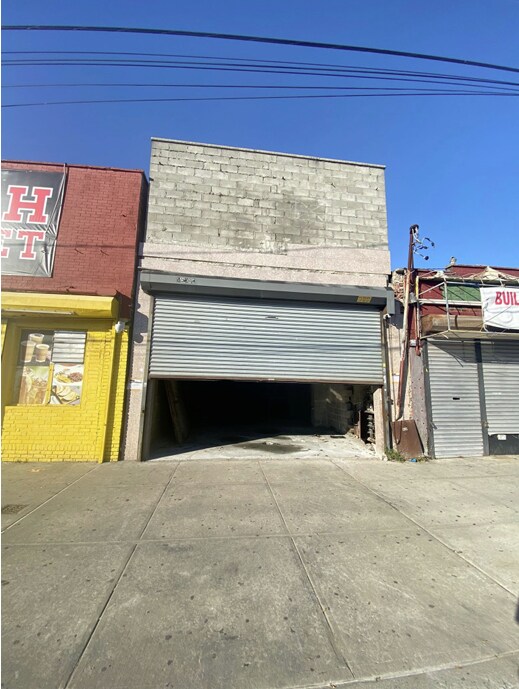 66-12 Beach Channel Dr, Far Rockaway, NY à louer Photo principale– Image 1 sur 3