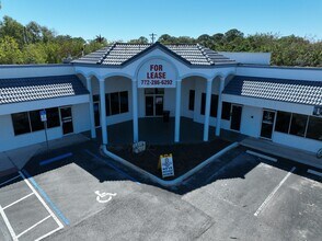 6196-6202 SE Federal Hwy, Stuart, FL à louer Photo intérieure– Image 1 sur 7