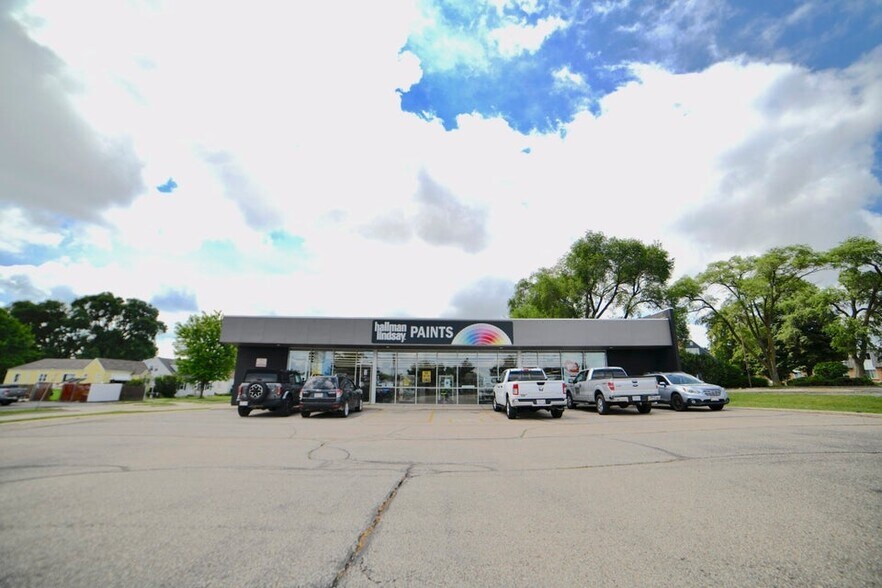 4105 52nd St, Kenosha, WI à vendre - Photo de l’immeuble – Image 1 sur 10