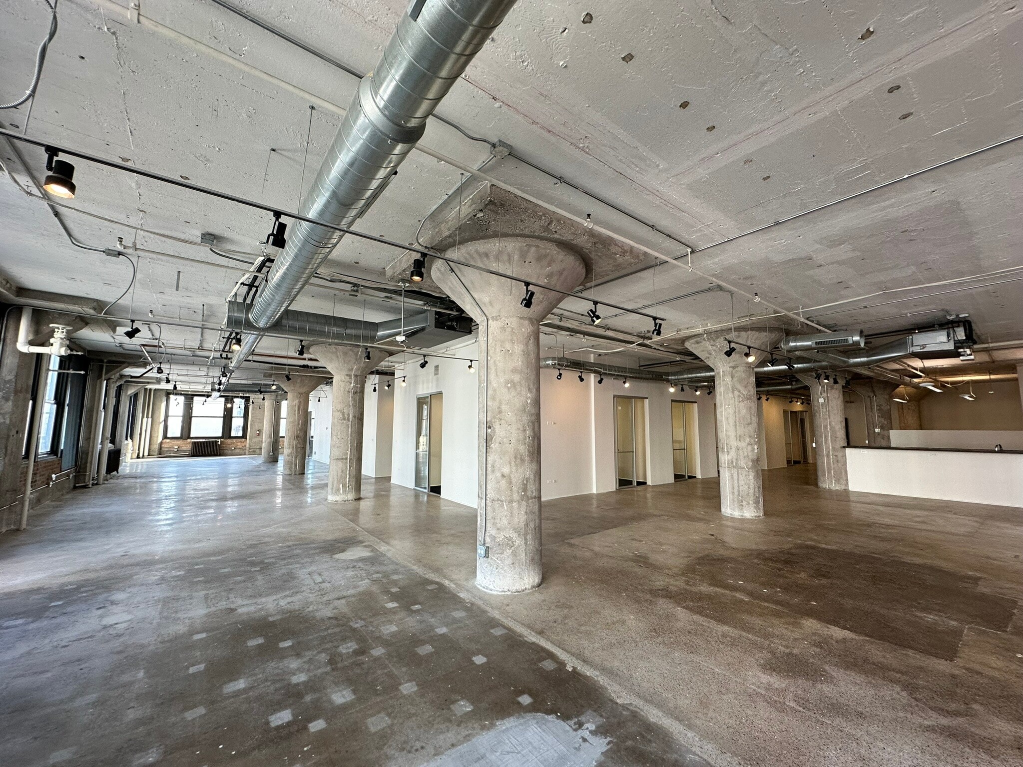 328 S Jefferson St, Chicago, IL à louer Photo intérieure– Image 1 sur 8