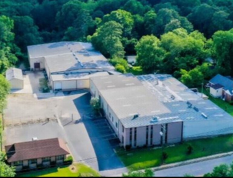 6221 Monticello Rd, Columbia, SC à louer - Photo de l’immeuble – Image 1 sur 34