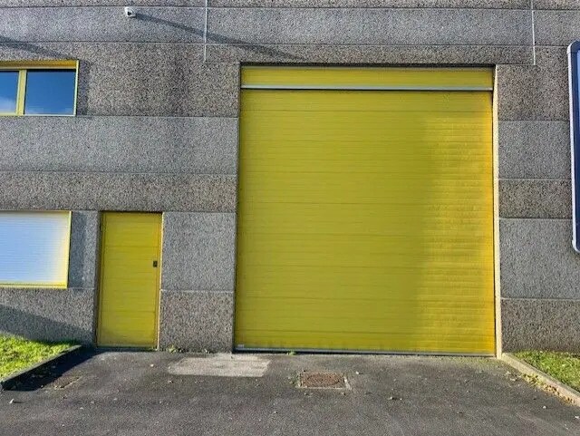 Local d’activités dans Templemars à louer - Photo de l’immeuble – Image 2 sur 7