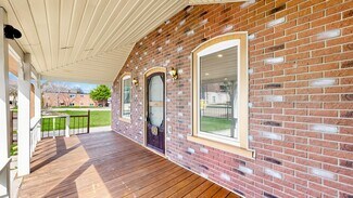 Plus de détails pour 956 Lake Dr E, Georgina, ON - Local commercial à vendre
