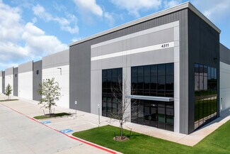 Plus de détails pour 4521 N US Highway 67, Midlothian, TX - Industriel/Logistique à vendre