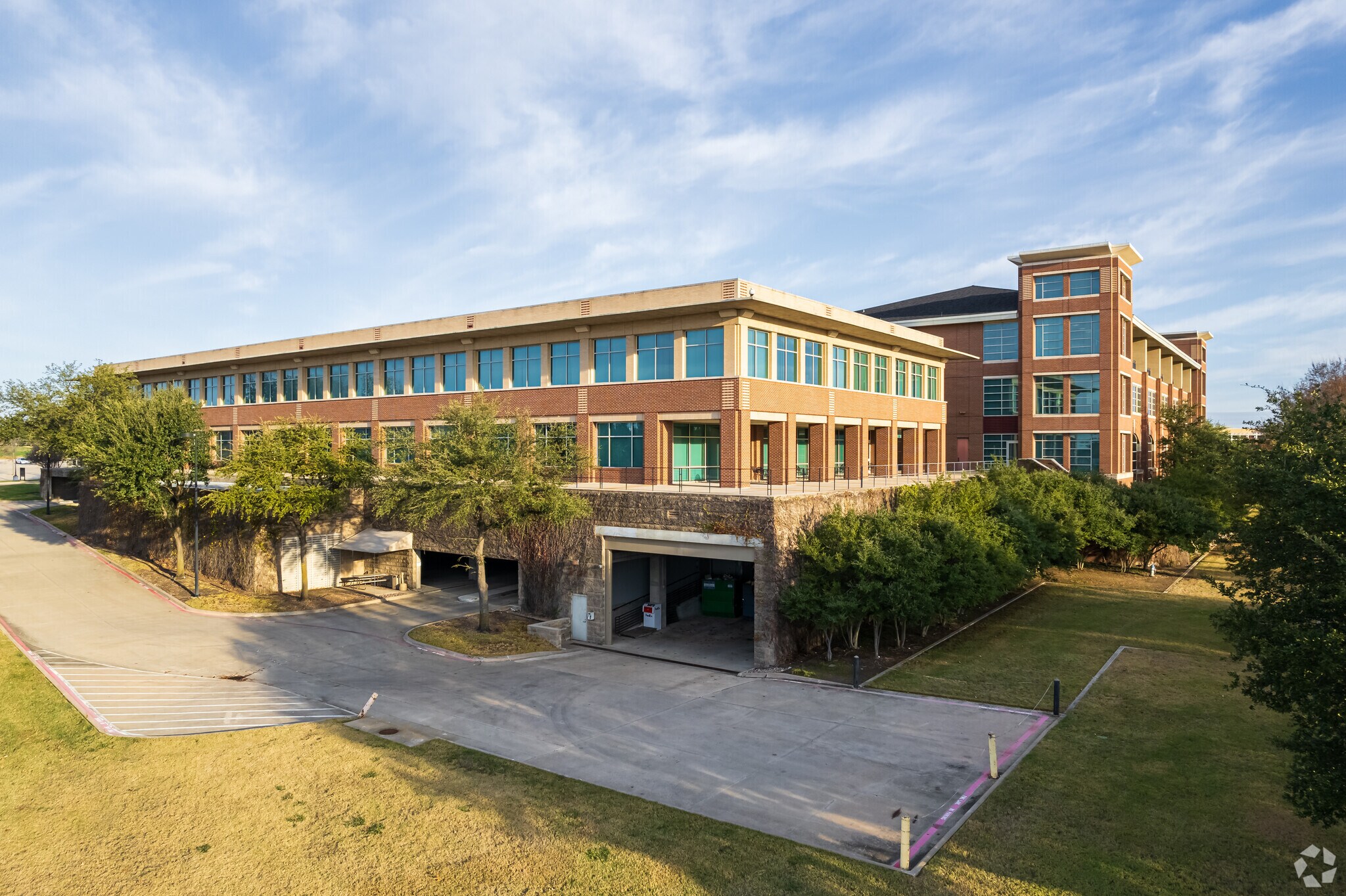 5100 Legacy Dr, Plano, TX à louer Photo principale– Image 1 sur 13