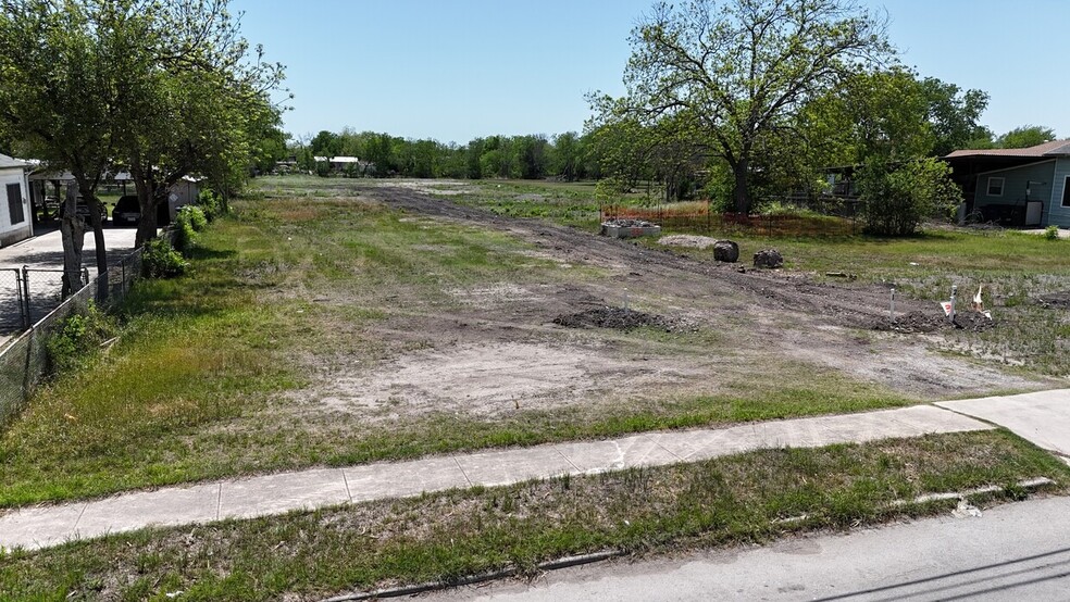 334 W Harding Blvd, San Antonio, TX à vendre - Autre – Image 3 sur 19