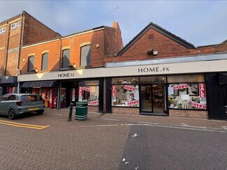 Plus de détails pour 47-51 High St, Skegness - Local commercial à louer