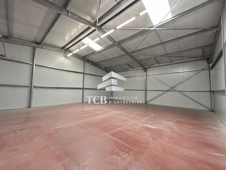 Local d’activités dans Haute-Goulaine à louer - Photo intérieure – Image 2 sur 4