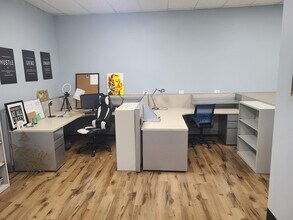 2401 S Colorado Blvd, Denver, CO à louer Photo intérieure– Image 1 sur 11