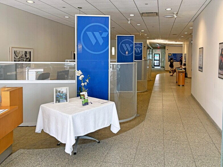 27 Waltham St, Lexington, MA à louer - Photo de l’immeuble – Image 2 sur 3