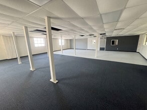 310B W Westfield Ave, Roselle Park, NJ à louer Photo intérieure– Image 2 sur 6