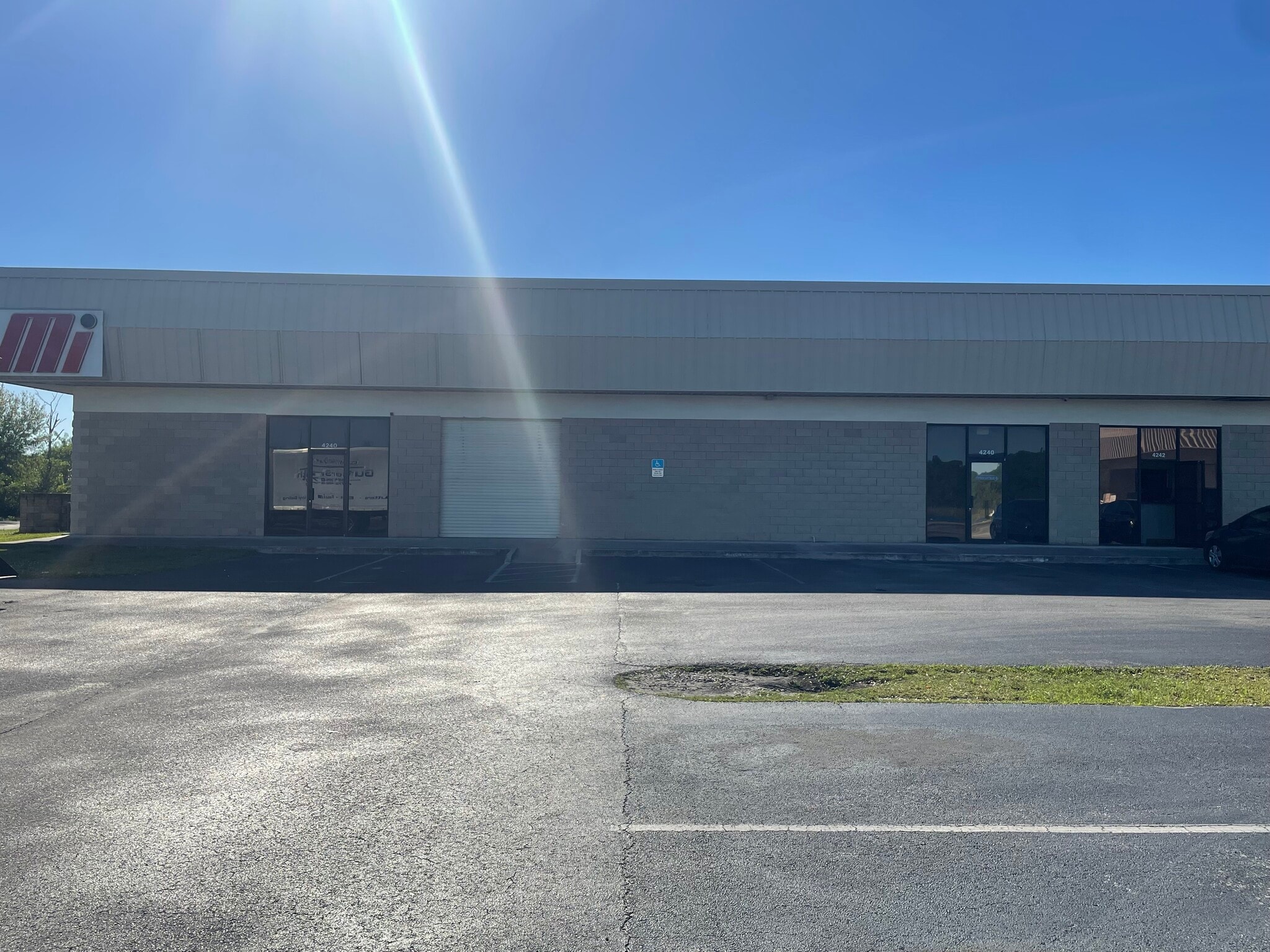 4240-4252 Bandy Blvd, Fort Pierce, FL à louer Photo intérieure– Image 1 sur 4