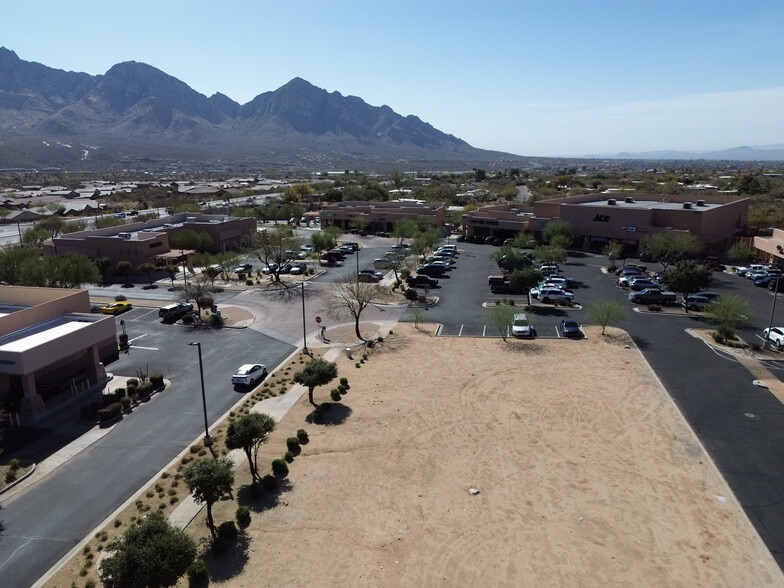 500 E Tangerine Rd, Tucson, AZ à vendre - Photo de l’immeuble – Image 2 sur 16