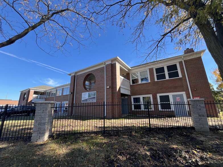 1650 S Georgetown St, Wichita, KS à vendre - Photo de l’immeuble – Image 2 sur 4