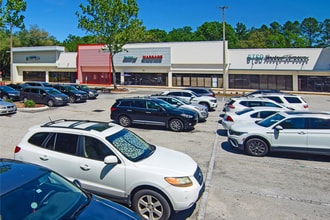 8595 Beach Blvd, Jacksonville, FL à louer Photo intérieure– Image 1 sur 1