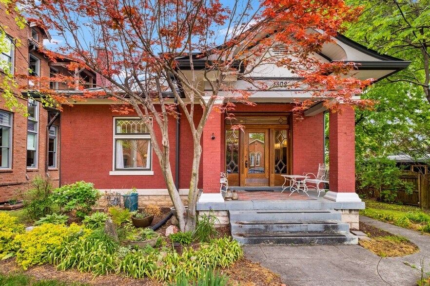 1308 6th Ave N, Nashville, TN à vendre - Photo principale – Image 2 sur 41