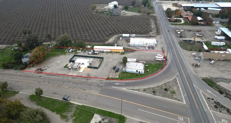 7975 Azusa Ave, Dos Palos, CA à vendre - Photo de l’immeuble – Image 2 sur 7