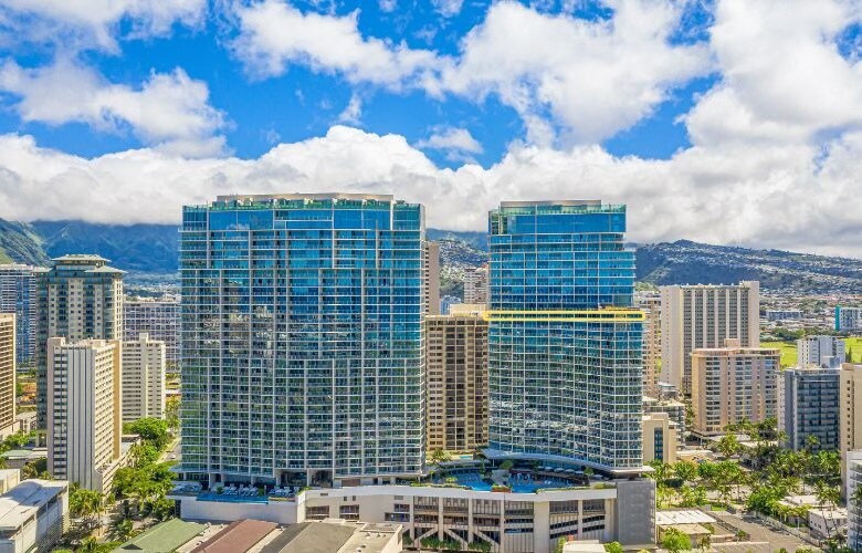 2139 Kuhio Ave. 27TH and 34th Floor, Honolulu, HI à vendre - Photo de l’immeuble – Image 2 sur 20