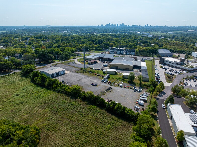 3333 Hydes Ferry Pike, Nashville, TN à louer - Photo de l’immeuble – Image 2 sur 7