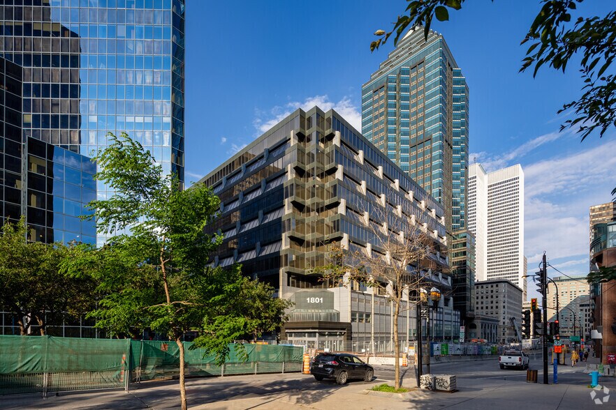 1801 Av Mcgill Collège, Montréal, QC à louer - Photo de l’immeuble – Image 2 sur 6