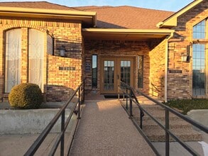 2305 Coit Rd, Plano, TX à louer Photo de l’immeuble– Image 2 sur 23