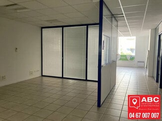 Plus de détails pour Bureau à louer