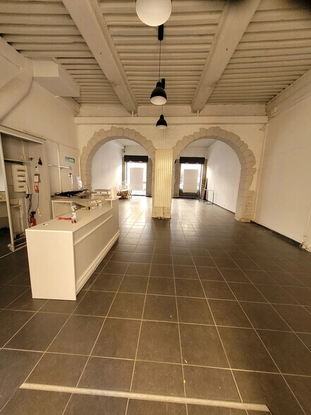 Local commercial dans Lyon à vendre - Photo de l’immeuble – Image 1 sur 5