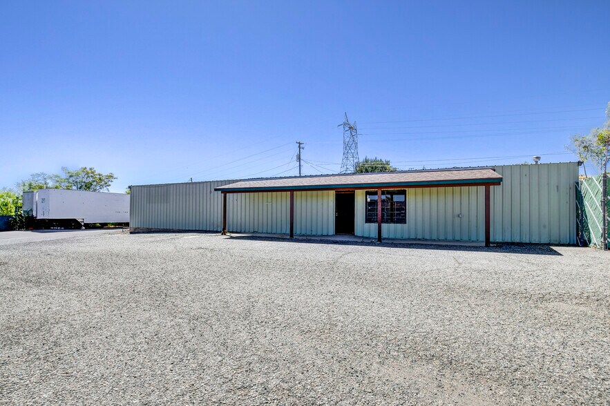 10650 S Highway 69, Mayer, AZ à louer - Photo de l’immeuble – Image 1 sur 19