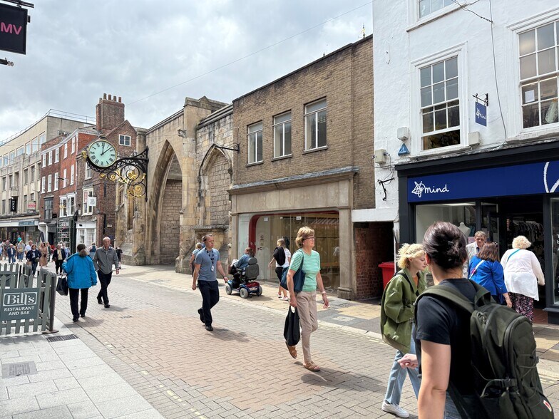 11 Coney St, York à louer - Photo de l’immeuble – Image 1 sur 14