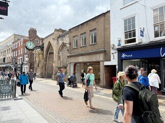 Plus de détails pour 11 Coney St, York - Local commercial à louer