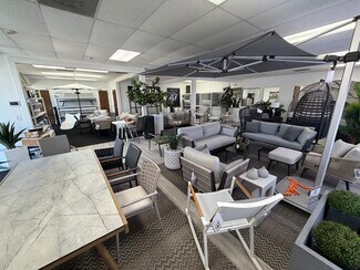 Plus de détails pour 2025 NW 15th Ave, Pompano Beach, FL - Industriel/Logistique à louer