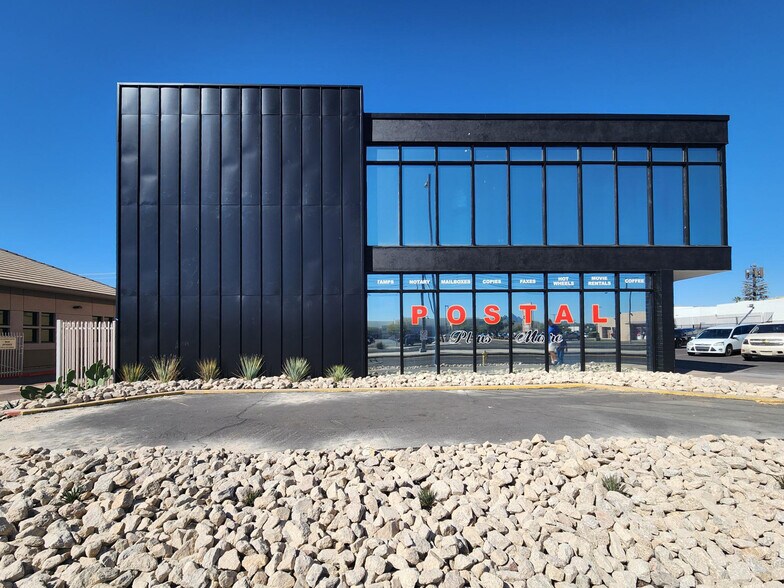 5800 N 19th Ave, Phoenix, AZ à louer - Photo de l’immeuble – Image 2 sur 3