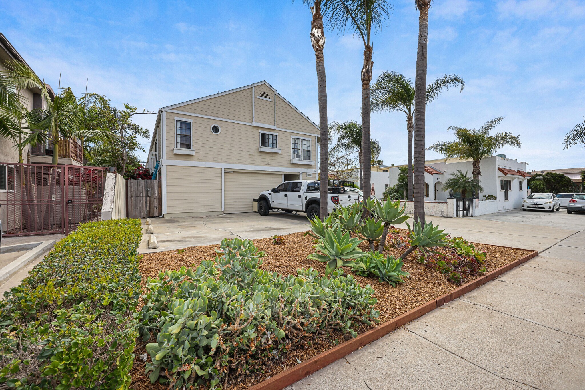 4655 33rd St, San Diego, CA à vendre Photo principale– Image 1 sur 27