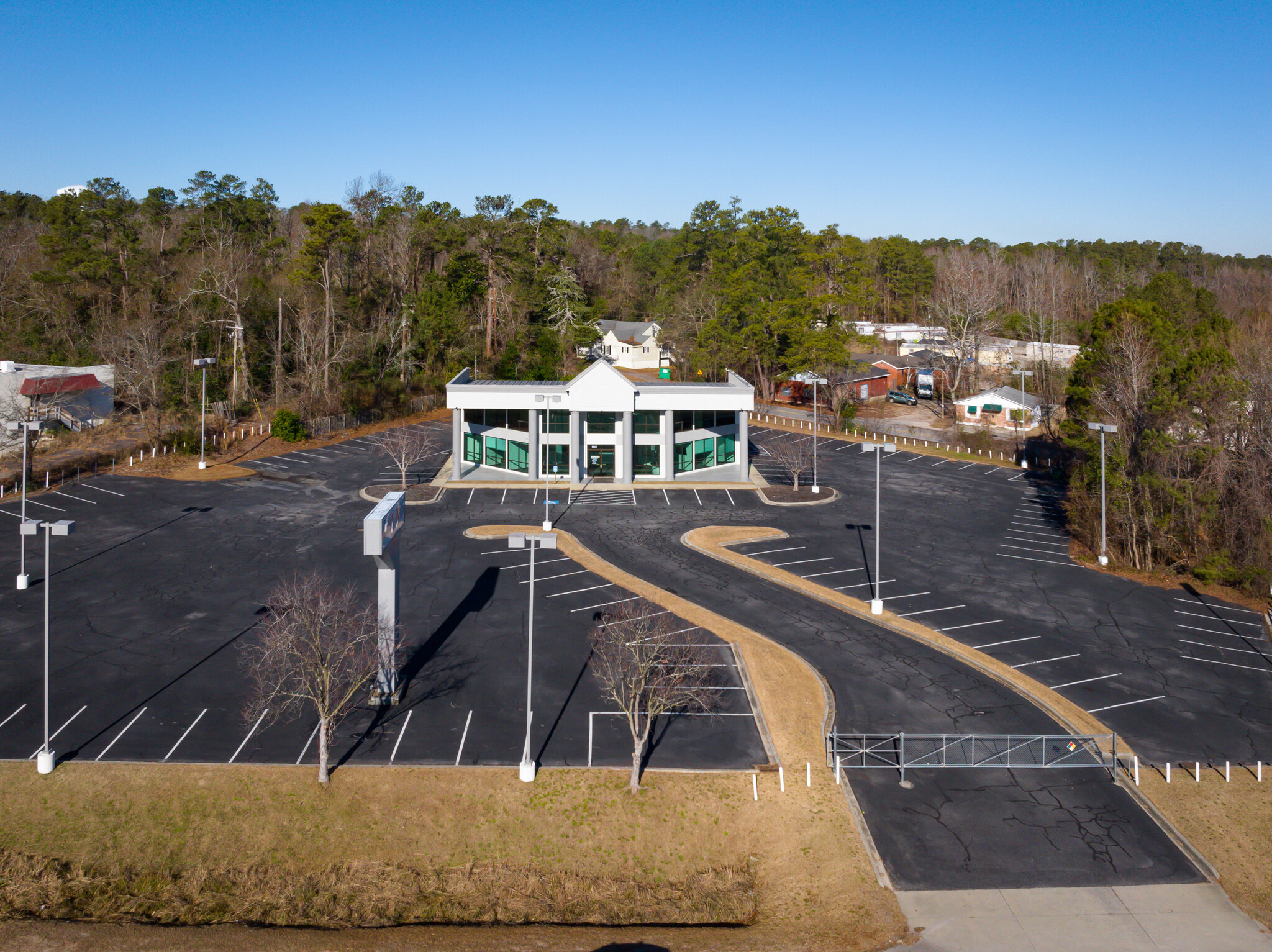 5001 Two Notch Rd, Columbia, SC à louer Photo principale– Image 1 sur 117
