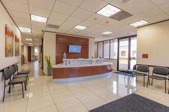 535 E Fernhurst Dr, Katy, TX à vendre Photo intérieure– Image 2 sur 8