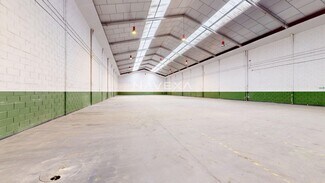 Plus de détails pour Industriel/Logistique à louer
