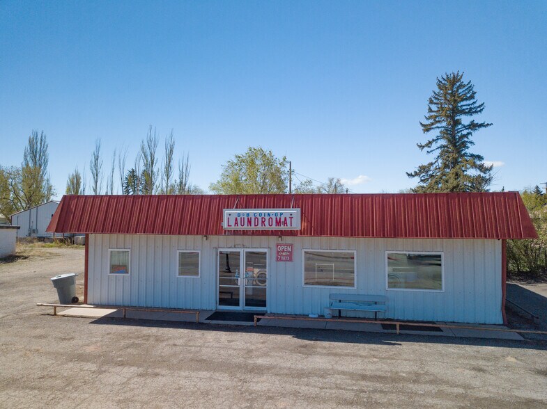 232 Center St, Monticello, UT à vendre - Photo principale – Image 1 sur 24