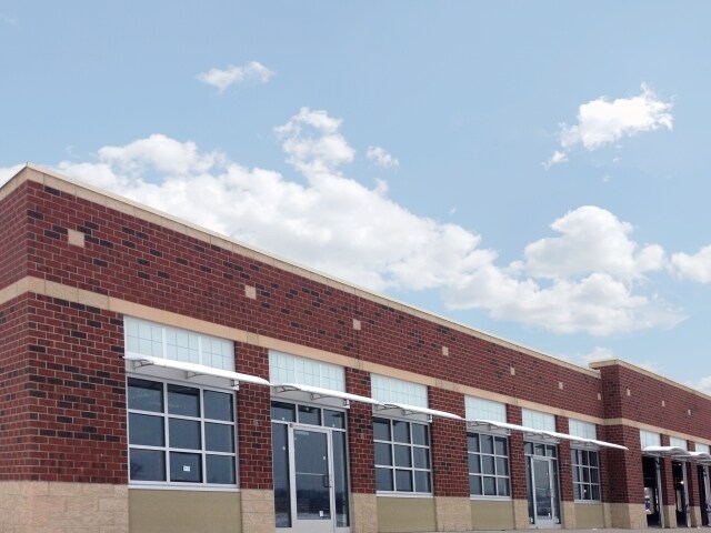 300 Merchant Ln, Pittsburgh, PA à louer - Photo de l’immeuble – Image 2 sur 11