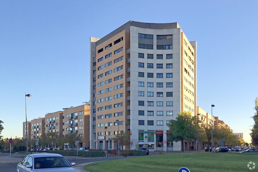 Immeuble residentiel dans Alcorcón, Madrid à vendre - Photo de l’immeuble – Image 2 sur 2
