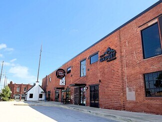 Plus de détails pour 1207 S Lewis Ave, Tulsa, OK - Local commercial à louer