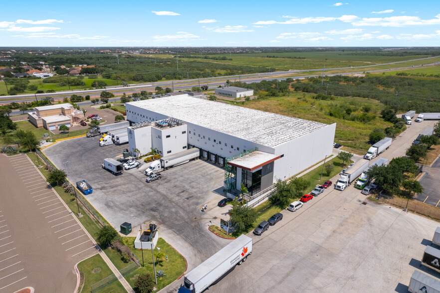 1407 Commerce Dr, Mission, TX à louer - Photo de l’immeuble – Image 3 sur 12