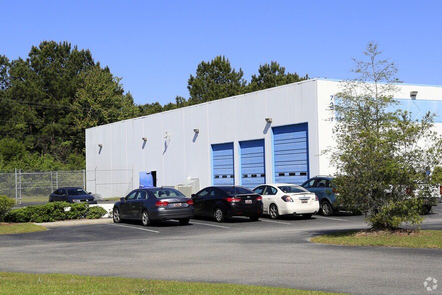 7271 Investment Dr, Charleston, SC à louer - Photo de l’immeuble – Image 3 sur 8