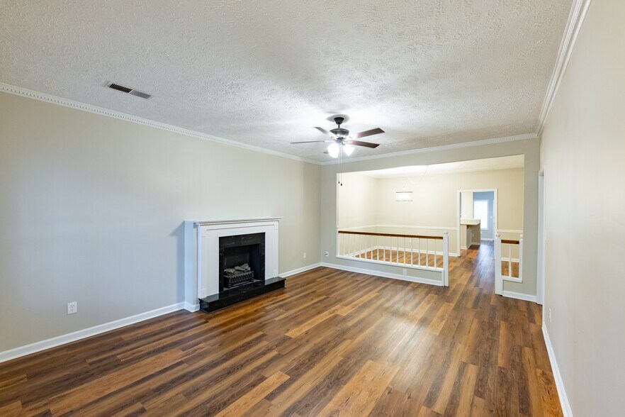 101 Doty Dr, Thomaston, GA à vendre - Photo de l’immeuble – Image 2 sur 34